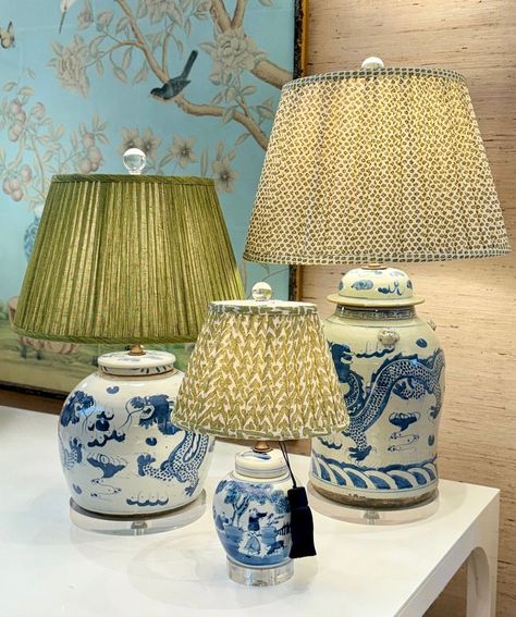 Delicately handcrafted in industry leader Fermoie’s studio and factories in England, the Green Marden Lampshade is a prime example of exceptional British craftsmanship. This lampshade boasts a gracefully gathered empire silhouette and is constructed from premium 100% cotton with a cream cotton lining matching the frame