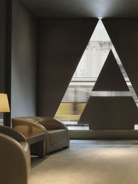 Best Hotels In Milan, Milan Luxury, Italy Hotel, Hotel Design Architecture, Armani Casa, Milan Hotel, Armani Hotel, Hotel Architecture, Retail Store Design