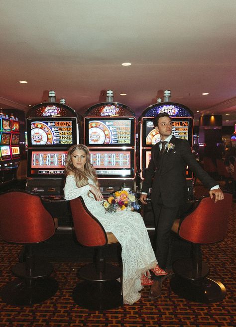 Photoshoot Downtown, Las Vegas Wedding Photos, Vegas Bride, Vegas Wedding Photos, Casino Wedding, Inspired Photoshoot, Renewal Wedding, Vegas Elopement, Las Vegas Elopement