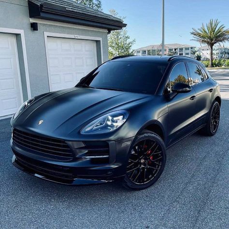 Porsche Suv Macan, Porsche Macan Colors, Porsche Mccann, Porche Macan Gts, Porche Macan 2024, Porsche Macan Aesthetic, Porsche Gt 3 Rs, Porsche Macan 2023, Porsche Macan Interior