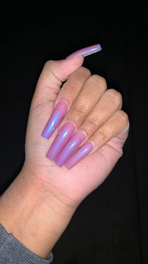 Iridescent blue purple pink square coffin long acrylic nails nyc Pink Nails Blue Glitter, Blue Irridescent Nails Acrylic, Pearly Purple Nails, Iridescent Acrylic Nails, Long Chrome Nails, Blue Iridescent Nails, Purple Iridescent Nails, Purple Nail Inspo Acrylic, Pink Iridescent Nails