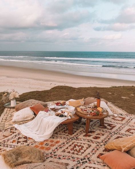 Beach picnic is always a good idea, take your picnic carpet with you and decorate your picnic to another level. . . . . . #bohoofeelings #bohemian #boho #bohochic #beach #beachpicnic #outing #stayout #travel #summer #coastal #freespirit #hippie #gypsy #bohoblanket #bohemianblanket #bohorug #bohemianrug #picnic #nature #naturelover #connectwithnature #sea #boholife #bohemianlife Picnic On The Beach, Picnic Inspiration, Picnic Date, A Picnic, Beach Picnic, Photo Images, Summer Pictures, Beach Vibe, Summer Aesthetic