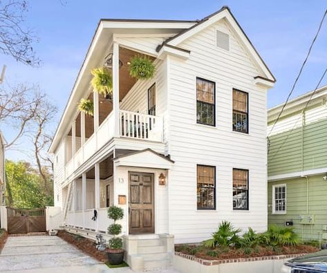 Charleston House Exterior, Charleston Side Porch, Charleston Sc Homes, Charleston House, Charleston Floor Plans, Charleston Sc House Plans, Charleston Historic Homes, Charleston South Carolina Homes Beach Houses, House Without Shutters