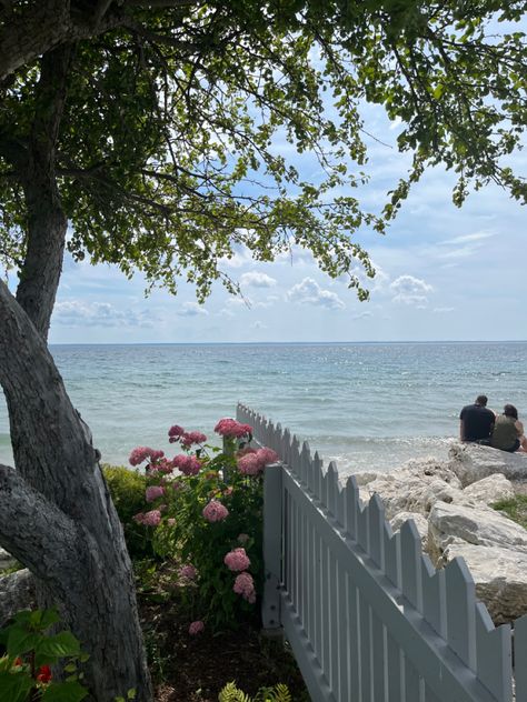 Costal Life Aesthetic, Tsitp Aesthetic, England Aesthetic, Michigan Summer, Salt Air, Coastal Granddaughter, Coastal Life, Coastal Grandma, Mackinac Island