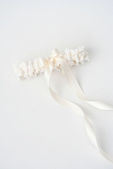 Custom Wedding Garter, Bridal Garter Lace, Sentimental Wedding, Chic Vintage Brides, Wedding Garter Lace, Heirloom Wedding, Lace Garter, Bridal Garter, Wedding Garter