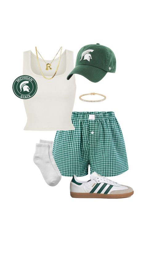 michigan state university gameday outfit inspo💚🤍 Msu Outfit, College Football Game Outfit, Football Tailgate Outfit, College Gameday Outfits, Miami Outfits, University Outfit, Tailgate Outfit, Football Game Outfit, Europe Outfits