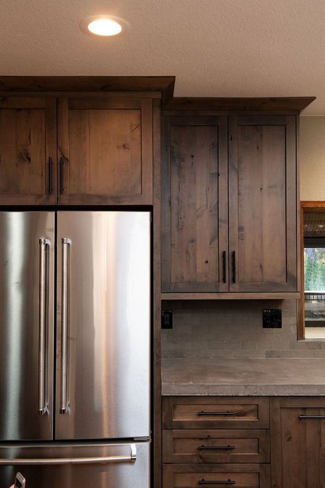 Modern Kitchen With Dark Wood Cabinets, Alder Wood Kitchen Cabinets Shaker, Kitchen Knotty Alder Cabinets, Rough Sawn Kitchen Cabinets, Java Cabinets Kitchen, Knotty Cabinets Kitchen, Ranch Style Kitchen Cabinets, Knotty Alder Kitchen Cabinets Modern, Knotty Alder Cabinets With Wood Floors