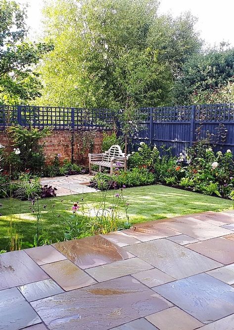 Small Square Garden Ideas, New Build Garden Ideas, Small Garden Plans, Small Back Gardens, Large Terrace, Small Garden Landscape, Narrow Garden, Courtyard Gardens Design, Back Garden Design