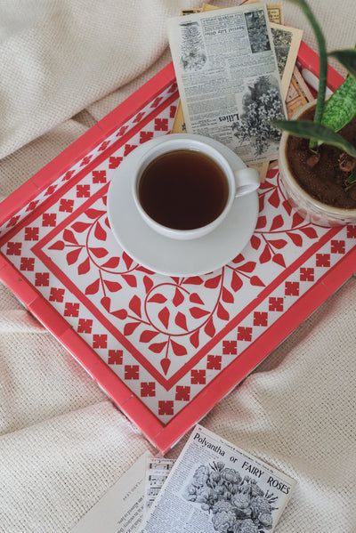 Tray Photography Ideas, Arabic Pattern Design, Vintage Hand Painted Furniture, Wine Serving Trays, Stilllife Photography, Bone Inlay Tray, Newspaper Crafts Diy, Tray Coffee Table, Serving Wine