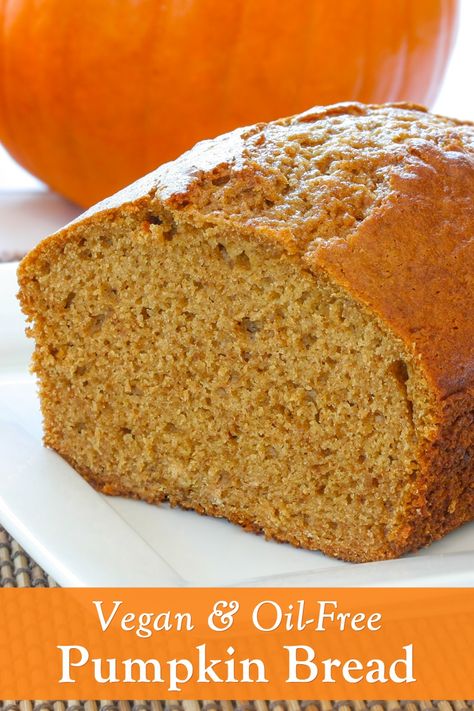 Vegan Oil-Free Pumpkin Bread Recipe with Flaxseed Essen, Vegan Baking, Vegan Pumpkin Bread, Flax Seed Recipes, Pumpkin Bread Recipe, Oil Free Vegan, Vegan Pumpkin, Starters Recipes, Flaxseed