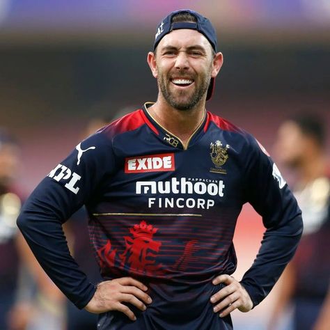 Glen Maxwell, Tom Curran, Maxwell Photos, Glenn Maxwell, Ab De Villiers, Photo Album Design, Royal Challengers Bangalore, Background Images For Quotes, Big Show