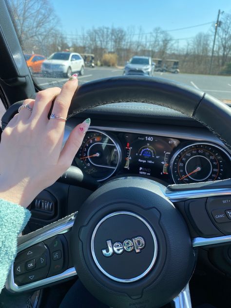 Girls Driving, Wrangler Unlimited Sport, Girly Car Accessories, Girly Car, Dream Cars Jeep, New Nails, Car Goals, Jeep Wrangler Rubicon, Jeep Girl