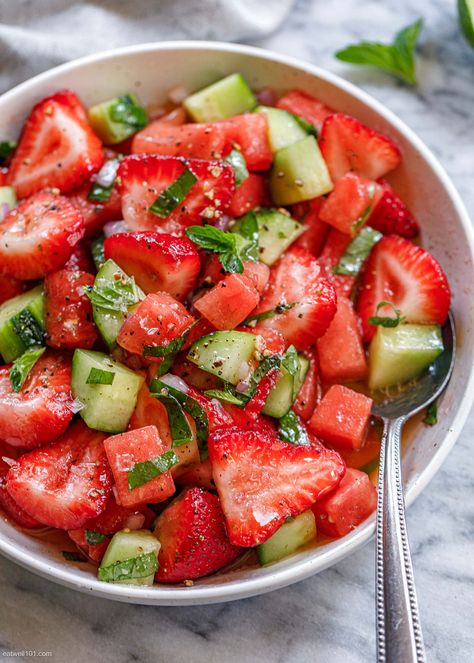 Cucumber Strawberry Salad- #strawberry #salad #recipe #eatwell101 - This watermelon salad with cucumber and strawberry is the perfect summer side to serve with grilled chicken or steak. - #recipe by #eatwell101® Cucumber And Strawberry Salad, Refreshing Foods For Summer, Salad Recipes With Cucumber, Chicken And Cucumber Recipes, Chicken Salad Salad, Watermelon Strawberry Salad, Recipe With Watermelon, Cucumber Ideas, Summer Salads Recipes