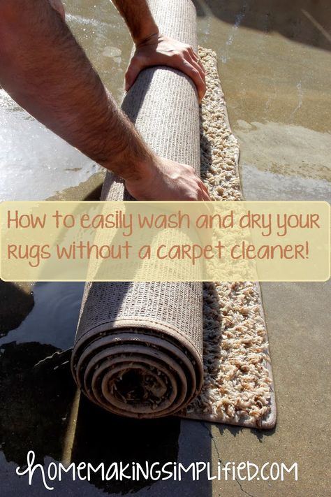 Homemaking Simplified: How to Easily Wash and Dry Your Rugs without a Carpet Cleaner! Organisation, Runners Stairs, Cleaning Area Rugs, Clean Baking Pans, Cleaning Painted Walls, Carpet Cleaning Hacks, Deep Cleaning Tips, Toilet Cleaning, Carpet Cleaner