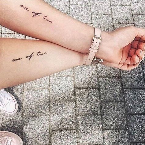 Matching Bff Tattoos, Twin Tattoos, Dragons Tattoo, Tattoo Couple, Matching Sister Tattoos, Sibling Tattoos, Cat Tattoos, Bff Tattoos, Disney Tattoo