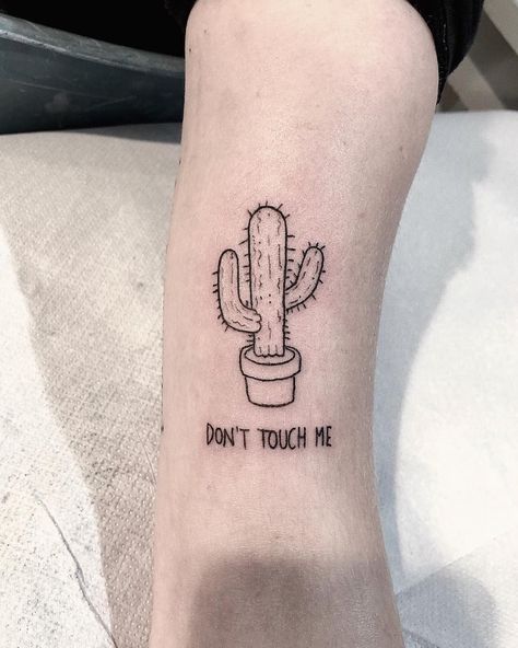 Cute Animal Tattoos, Tatuagem Masculina Pequena, Cactus Tattoo, Money Tattoo, Moon Tattoo Designs, Medusa Tattoo, Dont Touch Me, Badass Tattoos, Time Tattoos