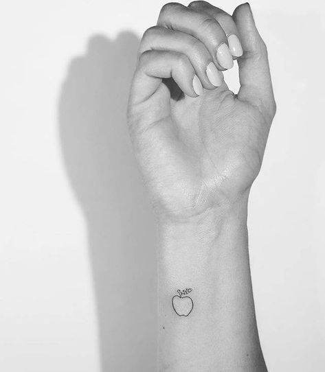 Mini Teacher Tattoo, Small Teacher Tattoos, Teacher Apple Tattoo, Cute Nyc Tattoos, Nyc Minimalist Tattoo, Small Nyc Tattoo Ideas, Apple Stick And Poke Tattoo, Mini Apple Tattoo, Simple Nyc Tattoo