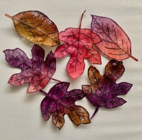 Fabric Art Tutorials, Surface Design Fabric, Leaves Tutorial, Lavender Crafts, Leaf Projects, Foam Stamps, Creative Textiles, Fabric Bowls, Felt Leaves