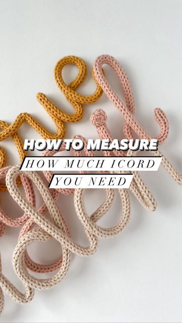 Knitted Names & Wall Decor on Instagram: "This is how I measure how much knitted rope (icord) I will need for a name/word. SHORT SUMMARY -make a long piece of knitted rope and follow the outline of your letters to see if you made enough. If you didnt, measure the difference with the same rope, and use your mat to see how many more inches you need to make. *TIPS* -its always better to make more than you need! -Longer ropes seem to twist a lot so make sure you untwist as much as you can before Knit Cord Projects, What To Make With French Knitting, Making Names With Wire, Rope Names Diy, Knitting I Cord, I Cord Name, Icord Names Diy, Rope Letters Diy, Crochet Wire Name Diy