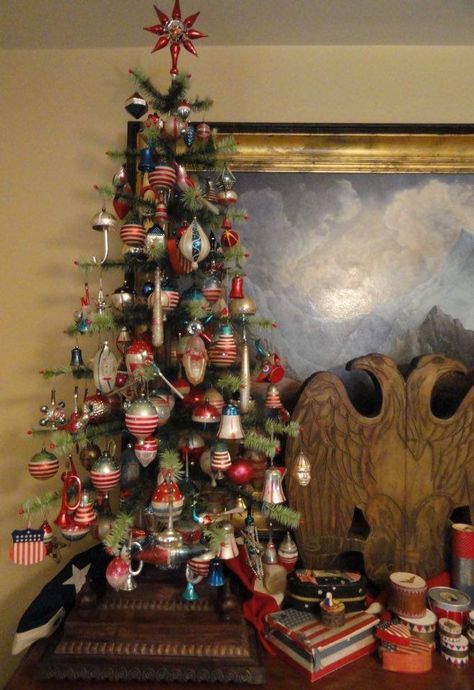 Americana Christmas, Patriotic Tree, Patriotic Christmas Tree, Full Christmas Tree, Antique Ornaments, July 4th Holiday, Old Time Christmas, Slim Christmas Tree, Vintage Patriotic