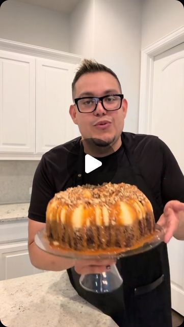 Jai Larez on Instagram: "Choco flan 🔥🔥   #recipe #cooking #chocoflan #mexicanfood #dessert" Easy Chocoflan Recipe Betty Crocker, Mexican Chocolate Cheesecake, Cakes That Arent Too Sweet, Chico Flan Recipe, Choco Flan Recipe Easy, Bundt Pan Desserts, Cake Flan Recipe, Pumpkin Flan Cake, Butter Pecan Tres Leches Cake