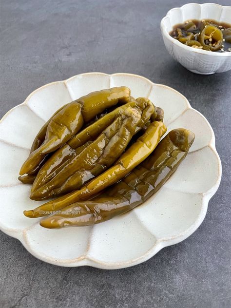 Pickled Korean Peppers, Gochu Jangajji ⋆ Seasoned by Jin Korean Peppers, Pickled Jalapeno Recipe, Pickled Peppers, Large Glass Jar, Jalapeno Recipes, Korean Dishes, Pickling Jalapenos, Hot Pepper, Favorite Side Dish