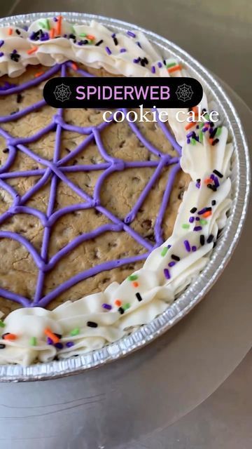 Spider Cookie Cake, Spiderweb Cookie Cake, Giant Halloween Cookie, Ghost Cookie Cake, Cookie Cake Halloween Design, Spider Web Cookie Cake, Cake Walk Cakes, Cookie Cake Halloween, Halloween Cookie Cake Decorating