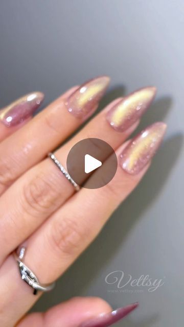 Vettsy on Instagram: "💜 Golden Magnetic Glitters with Purple Base- Sun Kiss Cat Eye-SK03 Swatch💜 Did you fall in love with it?😜  👉 Shop the same nail supplies via my bio or visit vettsy.com  Follow @vettsystore & @vettsynails for more nail inspiration 🧚‍♀️  👭Tag friends who would like this👭  #vettsynails #nailsupply #nailsupplies #nailsathome #cateyenails #cateyegel #goldnails #purplenails #magneticnails" Kiss Cat, Magnetic Nails, Tag Friends, Cat Eye Gel, Cat Eye Nails, Nail Supplies, Nails At Home, Nail Inspiration, Nail Supply