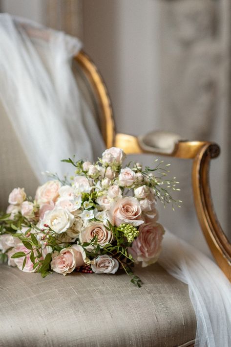 Blush Pink Wedding Bouquet, Blush Pink Wedding Flowers, Chiswick House, Classical Wedding, Blush Bridal Bouquet, Bouquet Photography, Calligraphy Workshop, Pink Wedding Inspiration, Luxury Photography