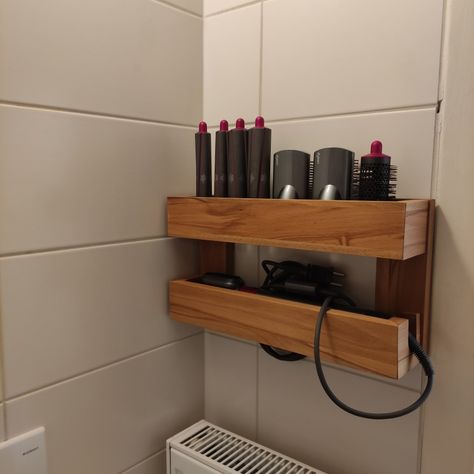 Hair Tools Organization Diy Wall, Airwrap Storage Ideas, Dyson Bathroom Storage, Diy Dyson Airwrap Storage, Dyson Airwrap Storage Ideas, Dyson Air Wrap Storage Ideas, Dyson Storage Ideas, Hairdryer Storage Ideas, Dyson Holder