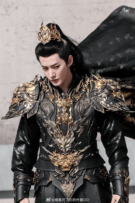 Love of the Divine Tree Photos #4511541 - MyDramaList Ancient China Clothing, Most Handsome Korean Actors, Tree Photos, Chinese Emperor, Chinese Historical Drama, A Knight's Tale, Chinese Man, Chinese Movies, Costume Drama