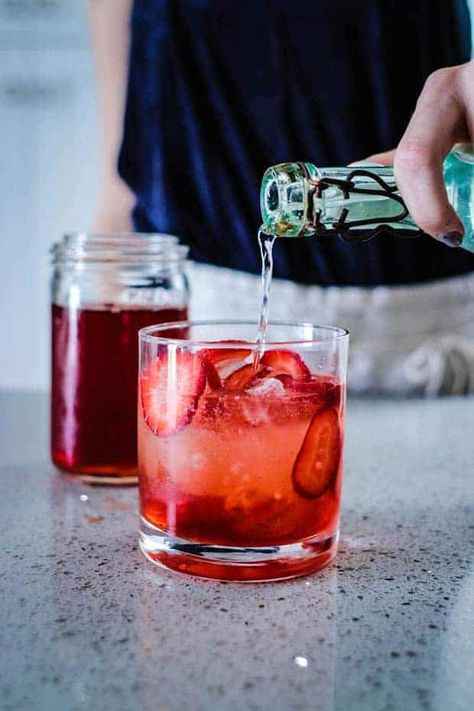 Strawberry Pink Peppercorn Mocktail - This Mess is Ours Strawberry Mocktail Recipe, Blended Drink Recipes, Grilled Vegetable Sandwich, Drinking Vinegar, Pink Peppercorn, Cocktail And Mocktail, Baba Ganoush, Fancy Cocktails, Easy Drink Recipes