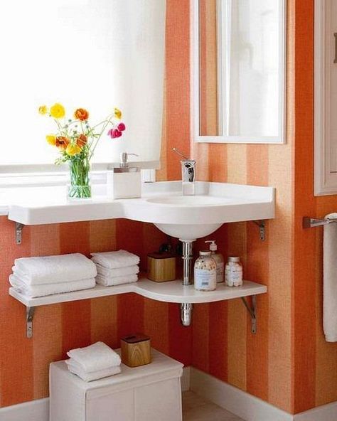 Corner Bathroom Sinks Creating Space Saving Modern Bathroom Design This is the number one liked and pinned pic I have posted! Corner Sink Bathroom, Small Bathroom Diy, Bathroom Storage Hacks, Small Bathroom Organization, Bad Inspiration, Corner Sink, Decor Baie, Tiny Bathrooms, Small Bathroom Storage