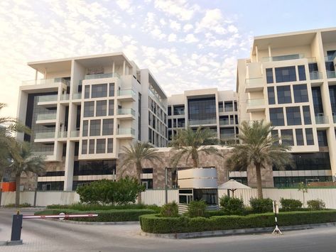 #TOPPED OUT: THE ABU DHABI EDITION HOTEL - SkyscraperCity Edition Hotel, Way Down, Abu Dhabi, Multi Story Building, Hotel, Architecture, Building