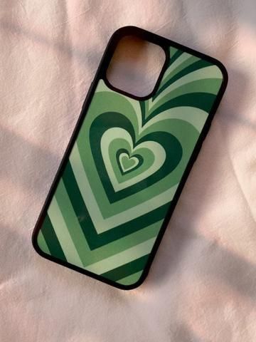 Phone Case Diy Paint, Diy Phone Case Design, Green Phone Case, Summer Phone Cases, Streamer Dr, Girly Phone Cases, Phone Aesthetic, Pretty Iphone Cases, Trendy Phone Cases