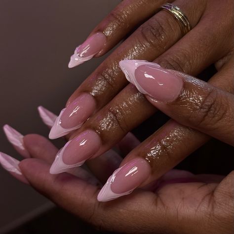 This set is screaming luxury learn how to grow your page and nail business by joining my BROADCAST CHANNEL💒💕 • BOOKING LINK IN BIO! • Check out my nail supply ✨ @nbisupplies • • - [ ] #nailtutorial #2024nailinspo #acrylicnails #nailaddict #nailporn #houstonnailtech #nailtrend #naillove #nailmeme #nailtechmemes #acrylictoes #nailschool #vbeautypure #glamnails #nailsnailsnails #htown#marblenails #nailsupplies #nailtips #nailmeme #nailtech #explorer #acrylictoes #frenchtips #summernails #vac... Nail Business, Acrylic Toes, School Nails, Gel Art, Vacation Nails, H Town, Glam Nails, Pretty Acrylic Nails, Nail Games