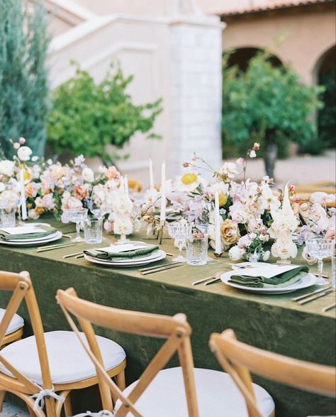 Olive Tablecloth Wedding, Bright Flowers Wedding, Viansa Winery, Harvest Table Setting, Wedding Table Cloth, Tablecloth Wedding, Ikebana Arrangements, Prime Colors, Harvest Table