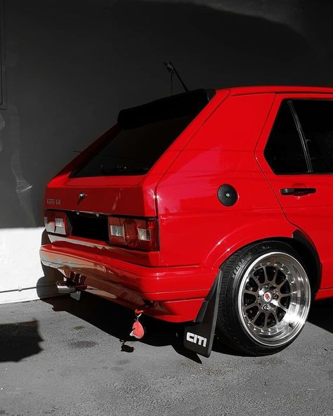 Citi Golf Mk1 Stance, Golf Mk1 Stance, Citi Golf, Vw Polo Modified, Golf Gti Mk1, Vw Polo Gti, City Golf, Volkswagen Golf Mk1, Vw Golf 1