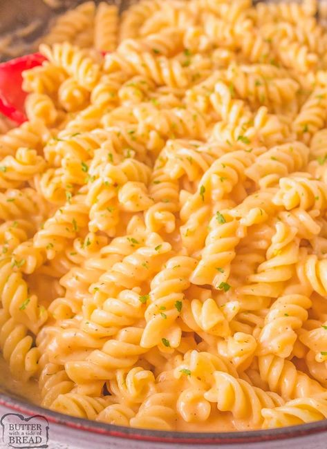 CREAMY GARLIC PARMESAN PASTA - Butter with a Side of Bread Pasta Sides Recipes, Creamy Garlic Parmesan Pasta, Creamy Parmesan Pasta, Elbow Pasta Recipes, Pasta Side Dishes Easy, Parmesan Pasta Sauce, Rotini Pasta Recipes, Creamy Cheesy Pasta, Cheesy Pasta Recipes