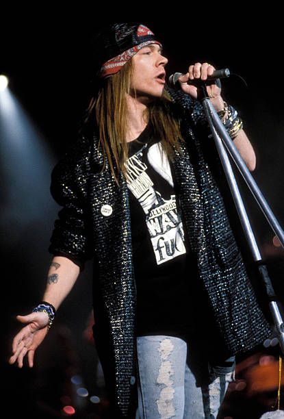 Axel Rose, 80s Rock Bands, 80s Rock, Axl Rose, Rose Photos, The Perfect Guy, Rock Legends, Lead Singer, The Duff