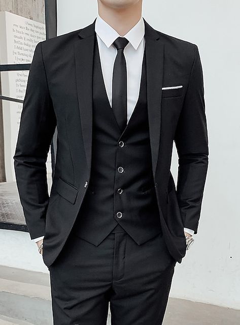 3 Piece Suit Men, Wedding Suits Men Black, Bakal Suami, Evening Suit, Black Suit Men, Costume Noir, Classy Suits, Mode Costume, Dress Suits For Men