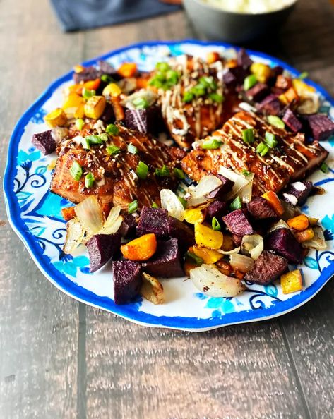 Purple Potato Recipes, Soy Glazed Salmon, Soybean Paste, Salmon Soy Sauce, Butternut Squash Puree, Carrot Greens, Purple Potatoes, Korean Cooking, Potatoes Carrots