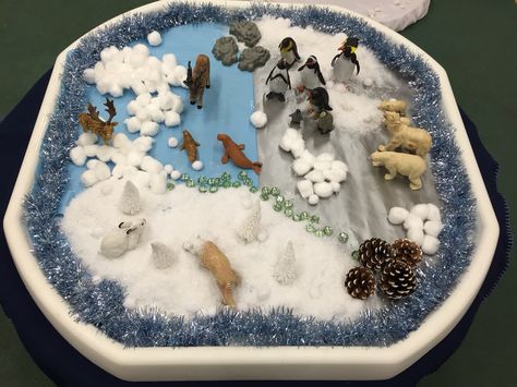 Arctic small world area Arctic Tuff Tray, Artic Diorama For Kids, Arctic Diorama For Kids, Arctic Small World Play, Artic Animal Diarama, Tuff Tray Ideas Toddlers, Winter Play, Tuff Spot, Polar Animals