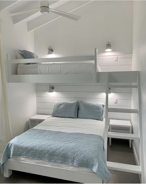 Extra Room In Bedroom Ideas, Bunkie Bunk Beds, Built In Bunk Beds Knee Wall, Bunk Beds With Lights, Media Room With Bunk Beds, Built In Bunk Beds 8 Foot Ceiling, Beautiful Guest Rooms, Built In Bunks Small Room, 2 People Bedroom Ideas