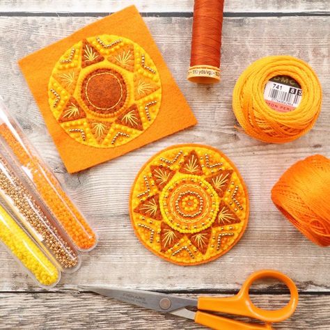 Chloe on Instagram: "You may have seen in my stories that I was seized by the desire to make some sun decorations earlier this week, I’ve not made these for a little while and always enjoy them, I was inspired by the hot sunny weather we’ve had in the UK recently 🌞  #felt #feltapplique #feltembroidery #feltcollage #feltartist #ilovefelt #folkartindpired #handmade #craft #spring #springdecor #summer #summerdecor #sun #sundecoration #celestial #celestialdecor #inspiredbynature" Sun Felt Ornament, Felt Applique Ideas, Sun Decorations, Christmas Felt Decorations, Solstice Tree, Diy Felt Crafts, Felt Sun, Sun Ornament, Craft Spring