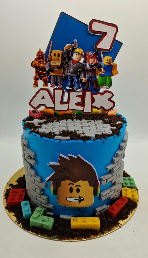 Roblox cake Roblox Cake Ideas For Boys, Roblox Cake Boys, Roblox Cake Design, 1 Tier Cake, Roblox Birthday Cake, Roblox Party, Roblox Cake, Gamer Party, Roblox Birthday