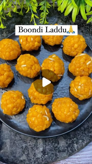 Sweet Boondi Recipe, Boondi Ladoo Recipes, Laddu Recipe Indian Sweets, Boondi Recipe, Easy Indian Sweet Recipes, Easy Indian Dessert Recipes, Easy Indian Dessert, Laddu Recipe, Ladoo Recipe