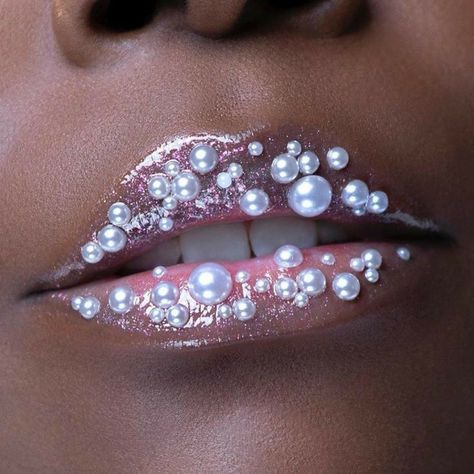 Mermaid Inspiration, Lip Art Makeup, Crystal Lips, Glitter Lipstick, Lips Drawing, Druzy Quartz, Lip Art, Cosplay Ideas, Which One Are You