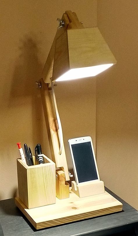 LIGHTING - OFFICE WOOD LAMP Wooden Desk Lamp, Wooden Lamps Design, Office Wood, Wood Lamp Design, Diy Lampe, Wooden Light, Wood Lamp, Diy Holz, Rustic Lamps