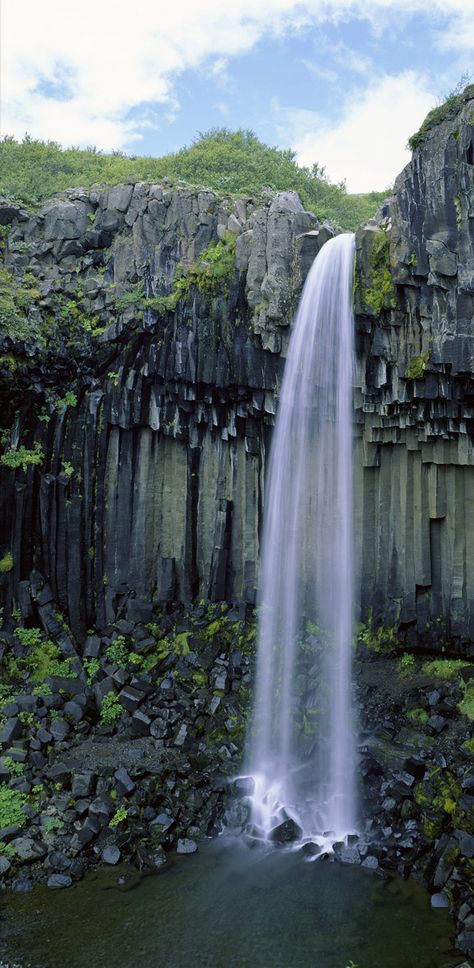 22 cascadas donde vivir en un bucle acuático - Cascada Creek, Utah (Estados Unidos) | Galería de fotos 17 de 23 | Traveler Peaceful Living, Colorful Places, Halloween Images, Beautiful Places Nature, This Is Love, Cartoon Wallpaper, Iceland, Animal Crossing, Beautiful Nature